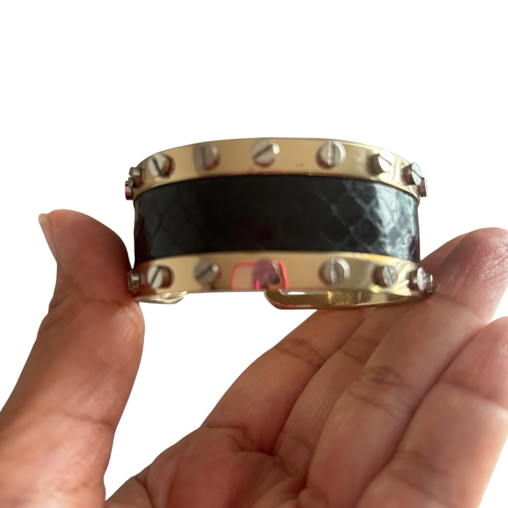 Dolce & Gabbana Gold Toned‎ w/Stainless Studded Bracelet Size 7”